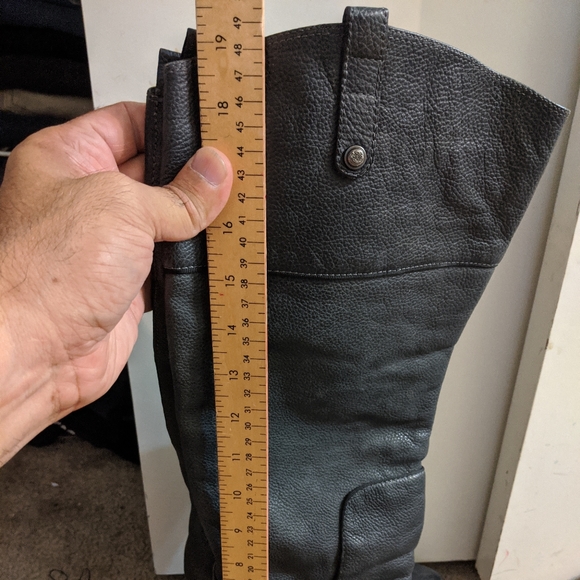 Knee high boots - Picture 5 of 9